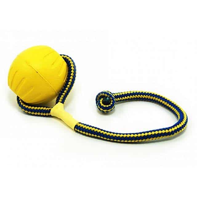 Starmark Swing & Fling DuraFoam Fetch Ball – Large_1