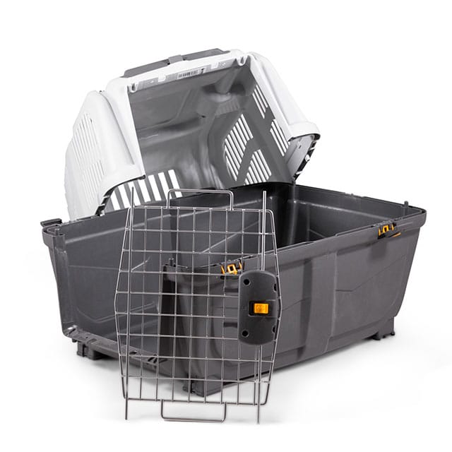 Skudo 4 Plastic Pet Transport Carrier